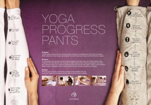 pantaloni da yoga