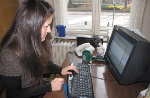 la ragazza che vede al contrario 2