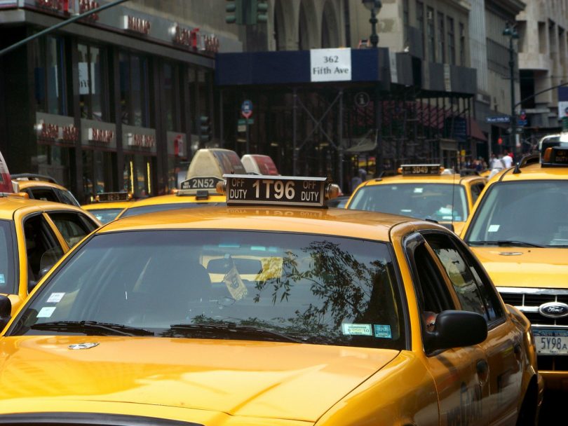trovare un taxi può essere difficile ma non è un buon motivo per chiamare la polizia
