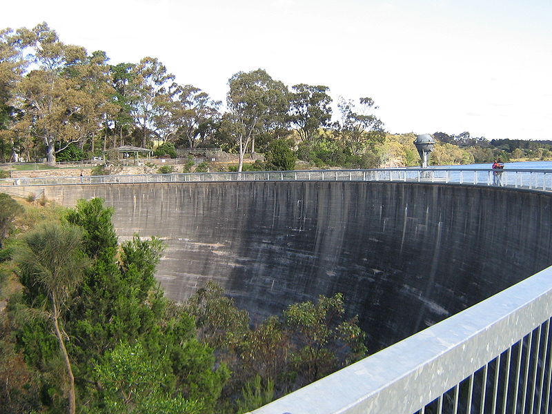 Photo taken by Scott Davis of the Whispering Wall