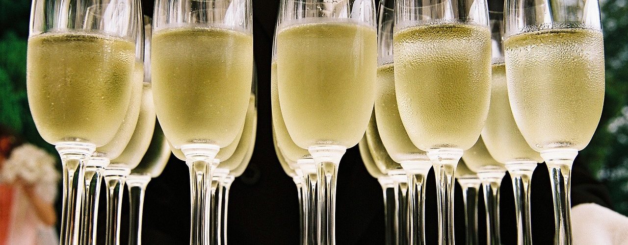 Champagne E Spumante Sono La Stessa Cosa