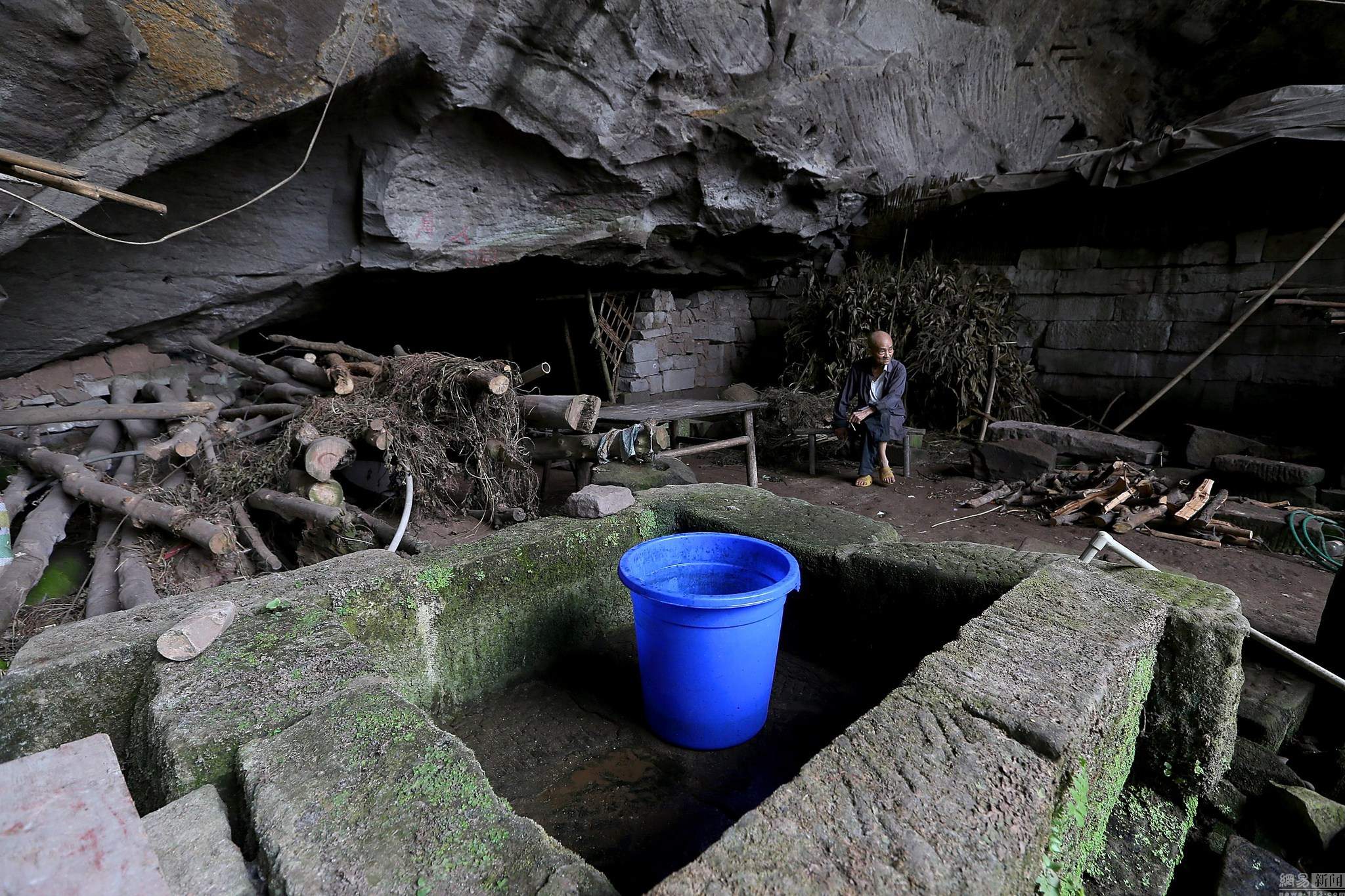 un particolare della caverna